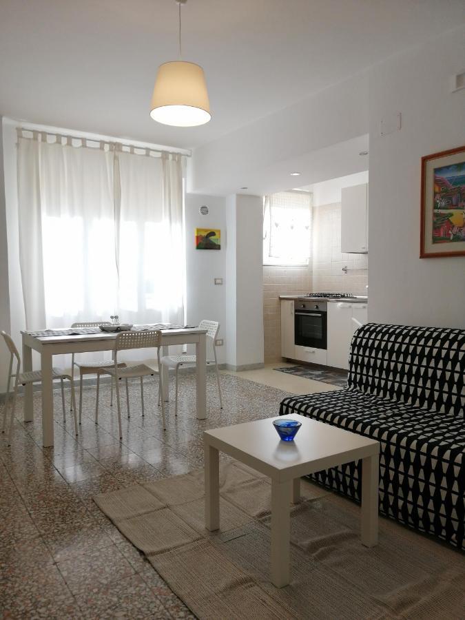 Casa Minu' - Affitti Brevi Italia Apartman Bari Kültér fotó